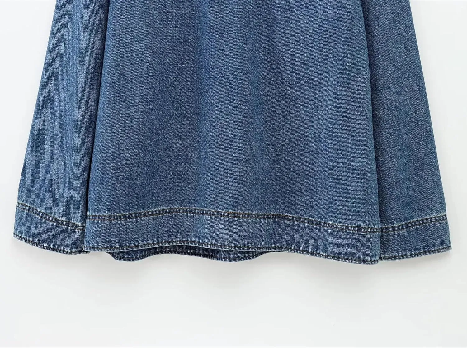 2025 Womens Fashion Turn Down Collar Front Zipper Fly Casual Denim Shirts Solid High Street Jeans Smock Blouses