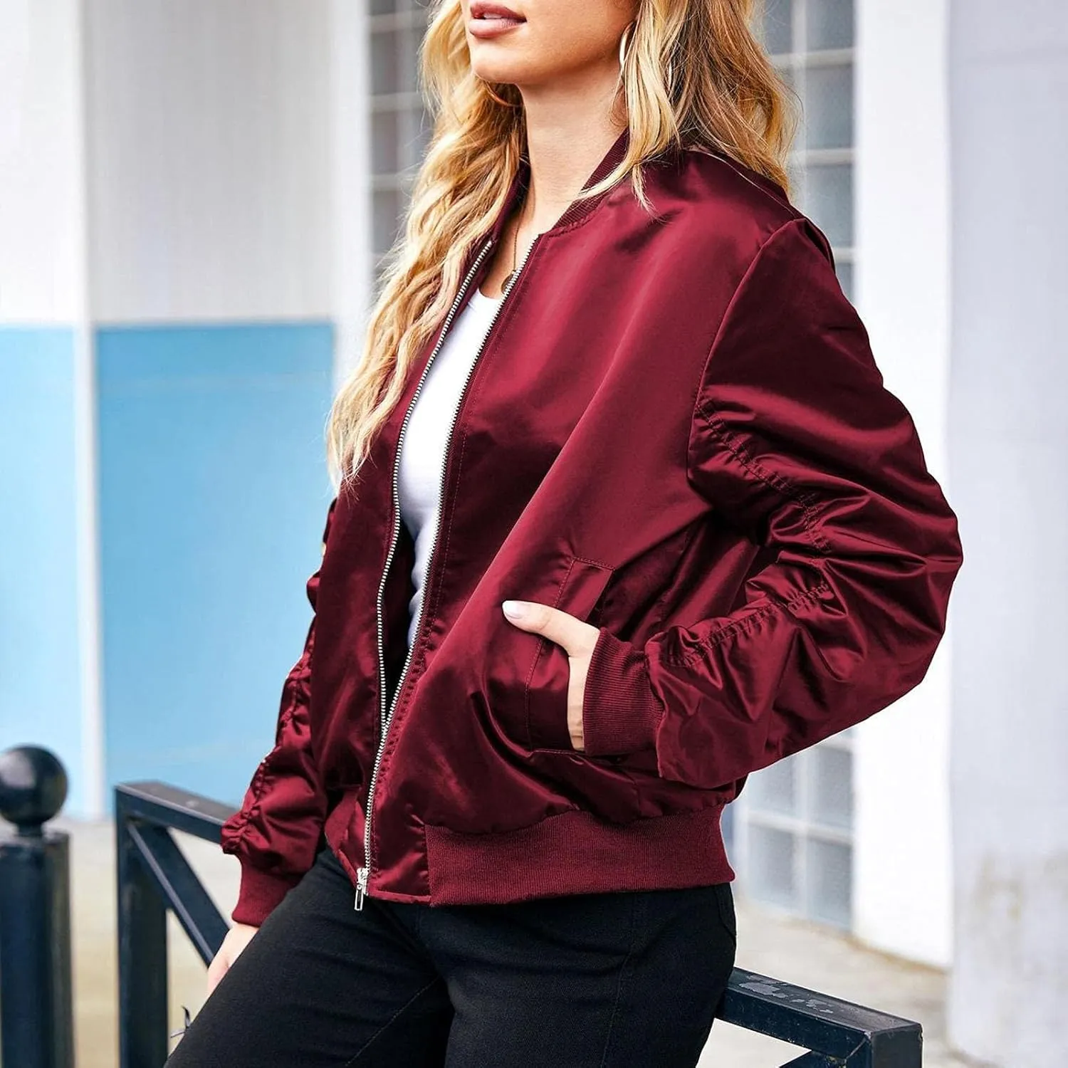 Bomber Jackets for Women Casual Lightweight Satin Zip Up Coat 2023 Fall Loose Fit Outerwear Windbreaker with Pockets
