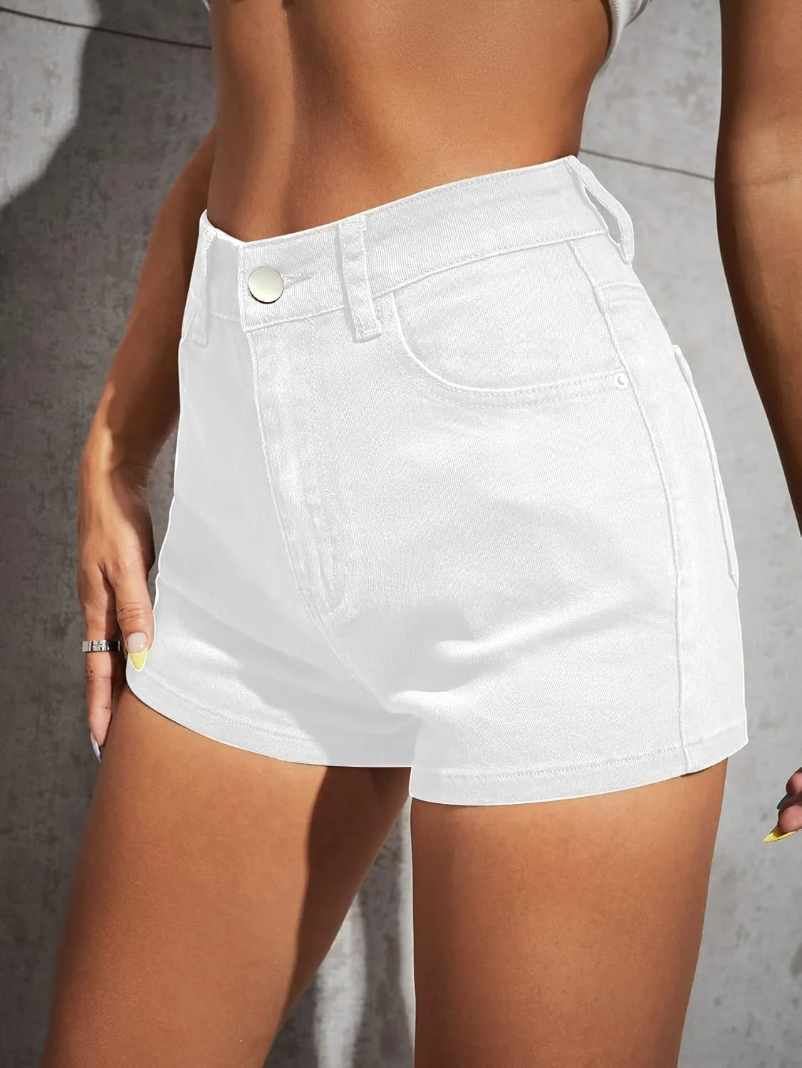 Floerns Women's Casual High Waist Denim Shorts Straight Leg Jean Shorts