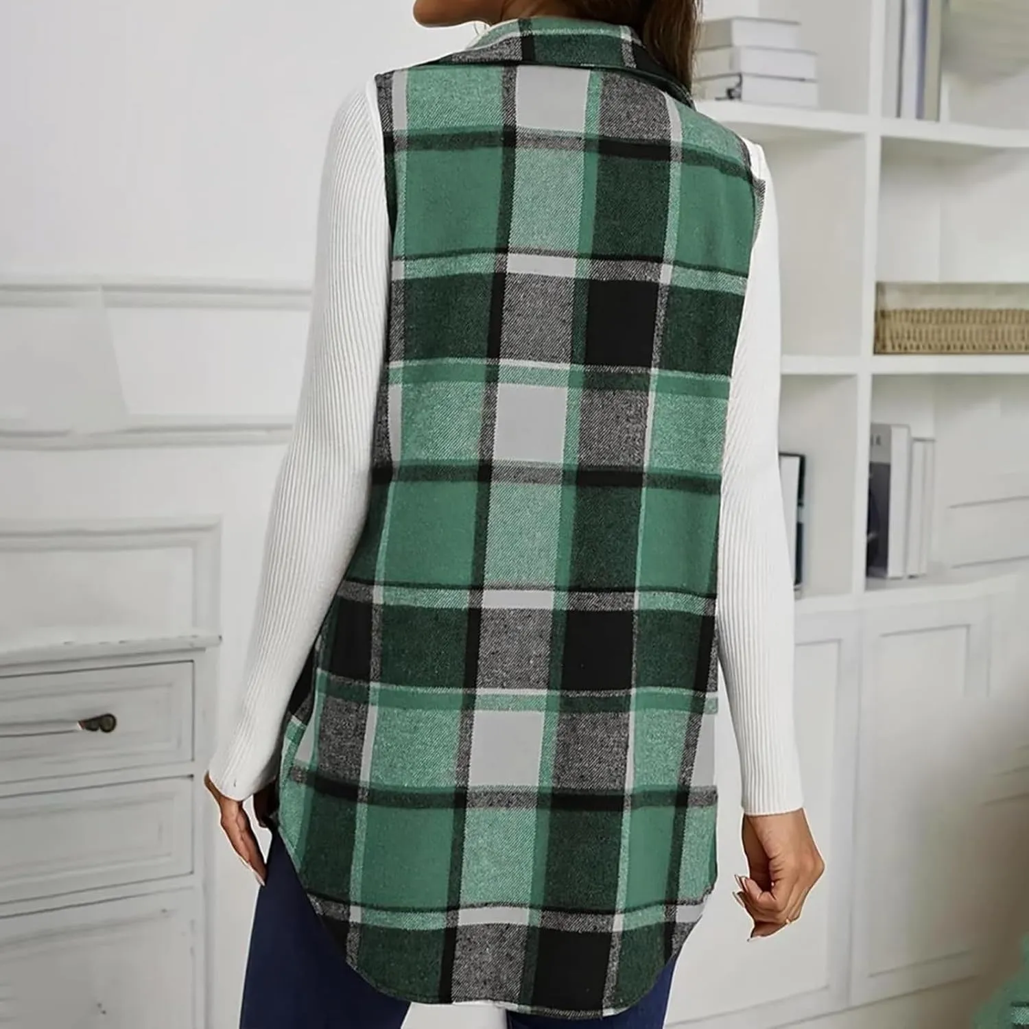 Mmoneyake Plaid Vest for Women Fall Button Down Sleeveless Shacket Shirt Lightweight Casual Jacket Cardigan Christmas Outfits
