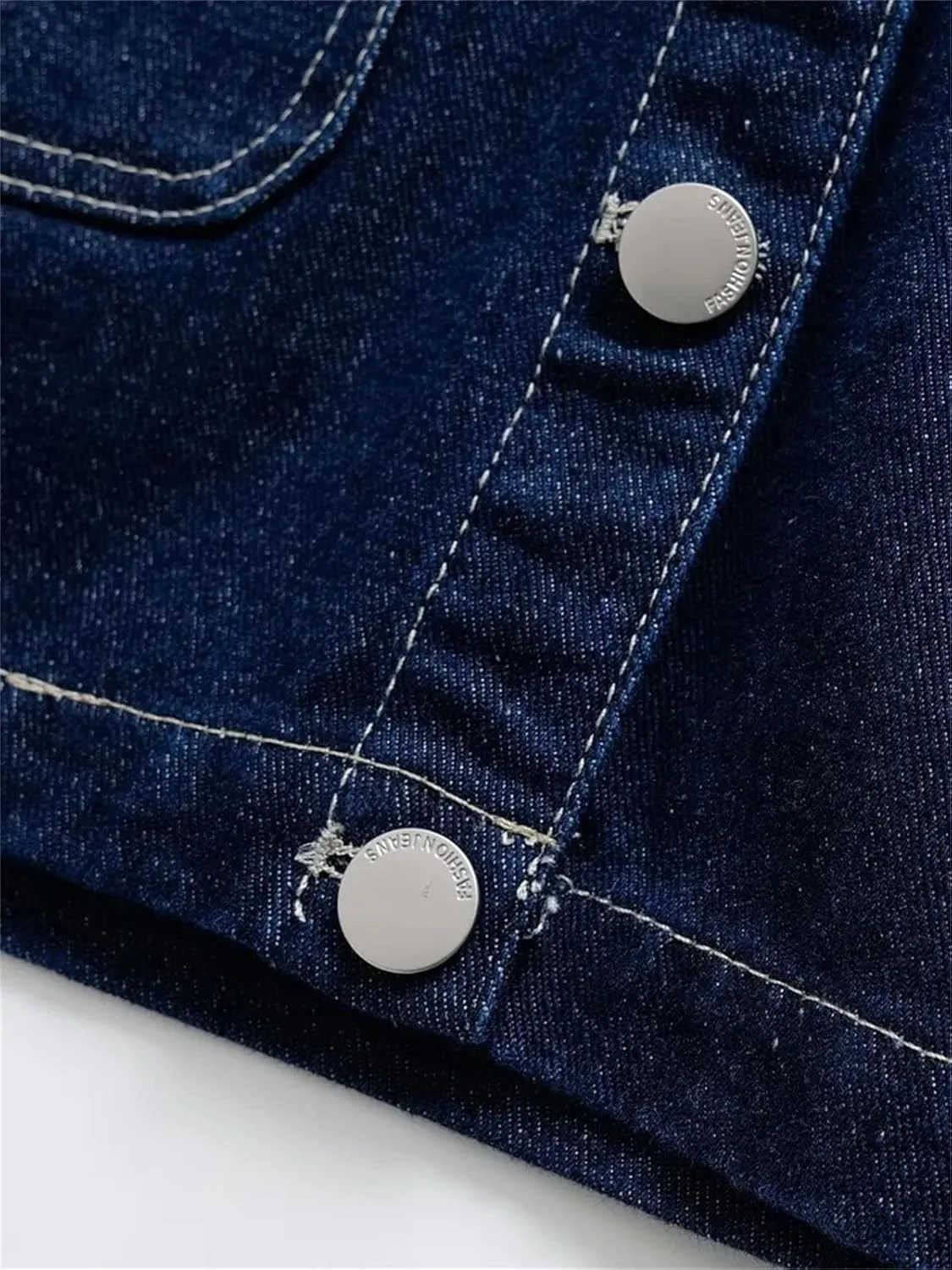 Women's Fashion Cropped Denim Shirt with Pockets Short Sleeve Button-Up Jean Trendy Blouse
