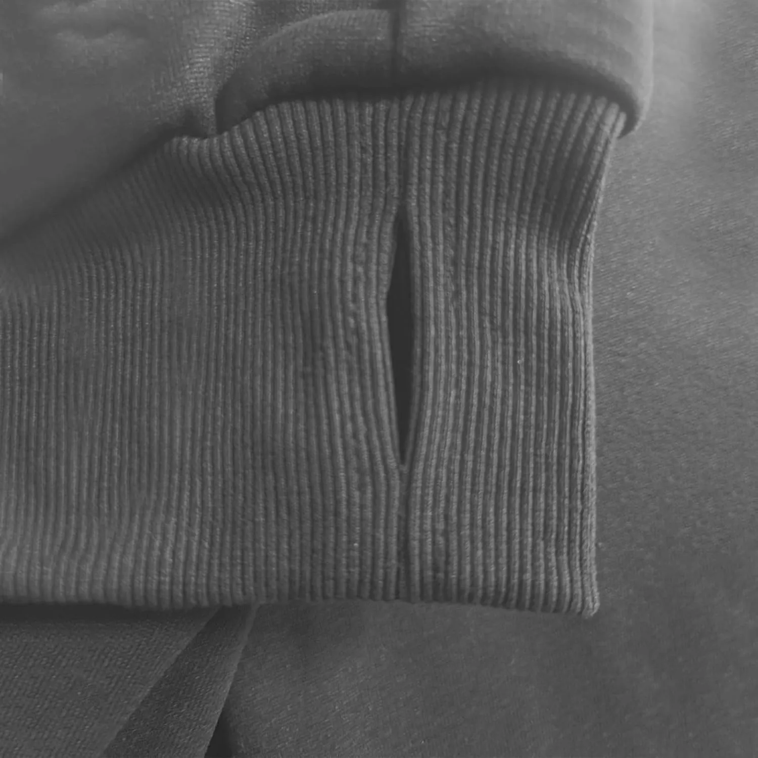 Women's Full Zip Up Sweatshirt Jackets Oversized Fleece Long Sleeve Tops With Pockets Thumb Hole Fall Outfits Clothes
