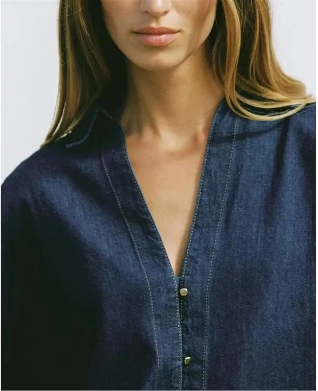 Women's Spring Lapel Collar Wide Sleeved Denim Shirts with Button Asymmetric Hem Shirts & Blouses