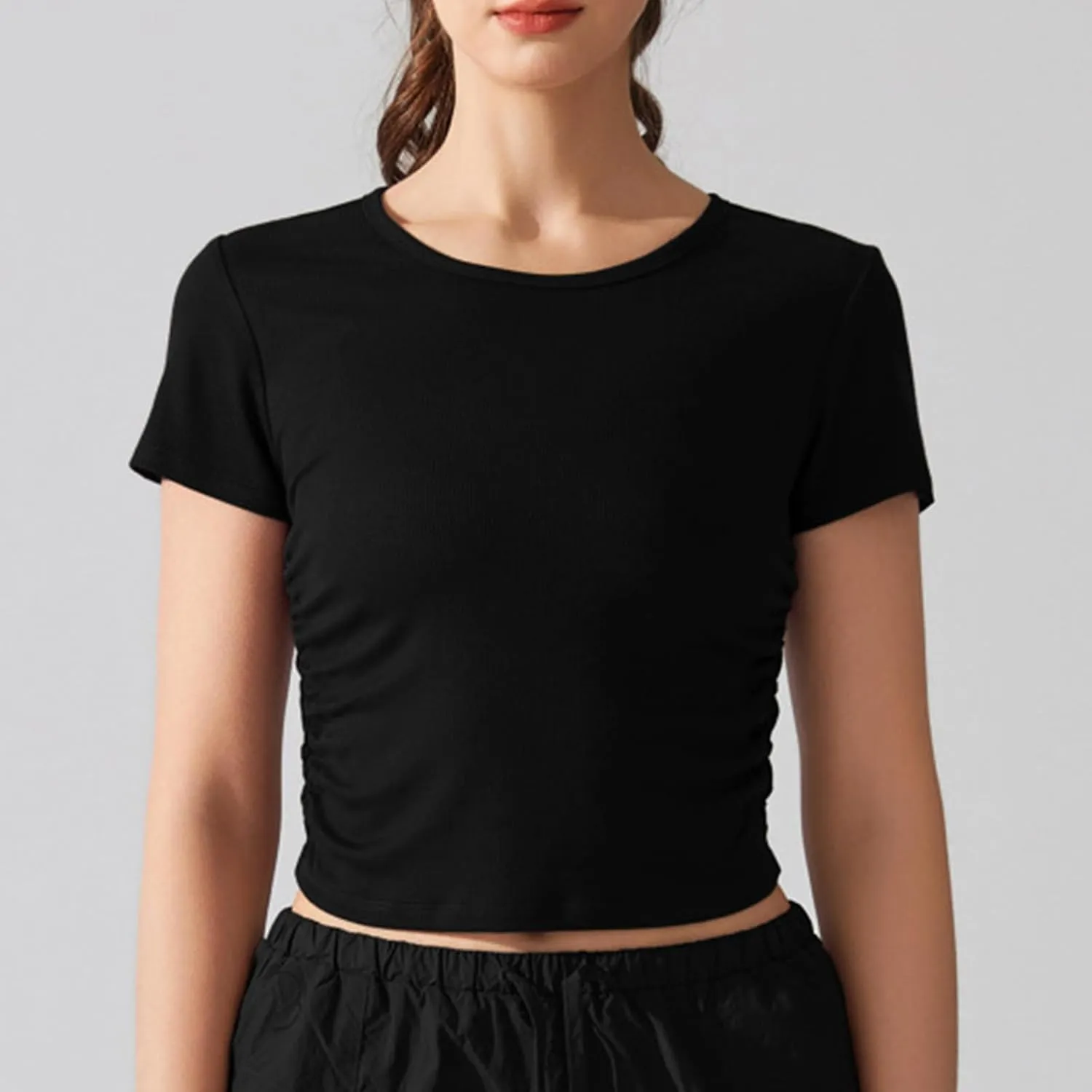 Women's Yoga T-Shirts Fashion Crewneck Pleated Cropped Tops Lightweight Breathable Quick Dry Athletic Workout Tees