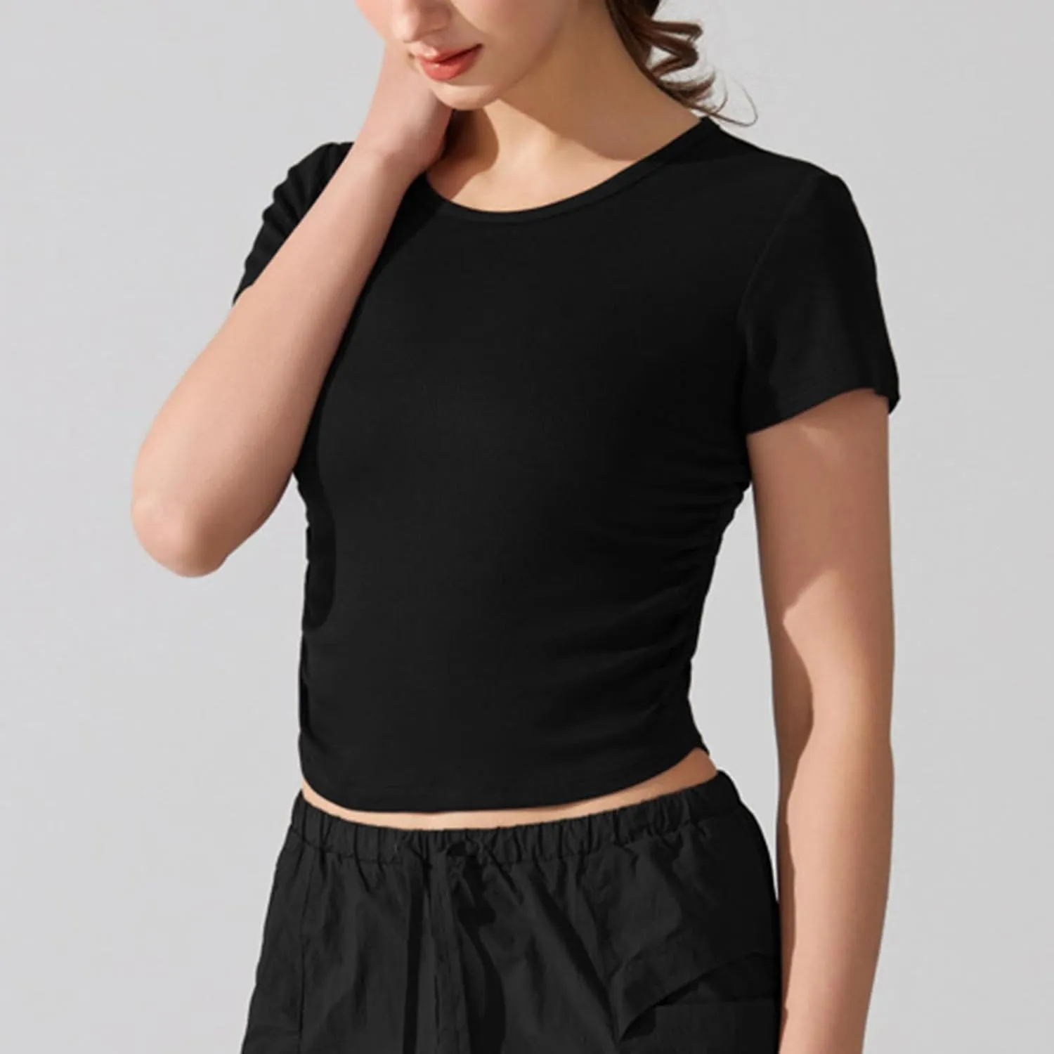 Women's Yoga T-Shirts Fashion Crewneck Pleated Cropped Tops Lightweight Breathable Quick Dry Athletic Workout Tees